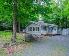 United States Pennsylvania Coolbaugh Township vacation rental compare prices direct by owner 26011602