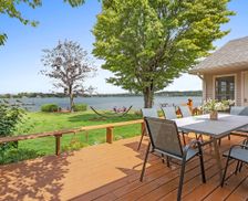 United States Wisconsin Sturgeon Bay vacation rental compare prices direct by owner 28021344