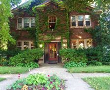 United States Illinois Rockford vacation rental compare prices direct by owner 25714052