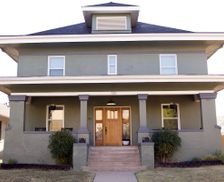 United States Oklahoma Bartlesville vacation rental compare prices direct by owner 25405547