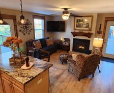 United States Wisconsin West Bend vacation rental compare prices direct by owner 25348263