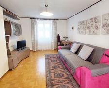 Italy Trentino-Alto Adige Montagnaga vacation rental compare prices direct by owner 25789325