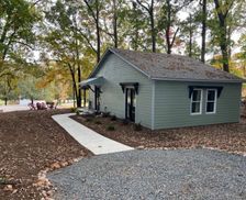 United States North Carolina Indian Trail vacation rental compare prices direct by owner 26626354