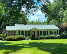 United States Georgia Senoia vacation rental compare prices direct by owner 32328922