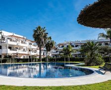 Spain Andalucía Chiclana de la Frontera vacation rental compare prices direct by owner 25842077