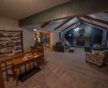 United States Missouri Raymore vacation rental compare prices direct by owner 25703900