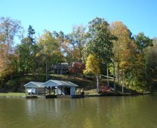 United States North Carolina Leasburg vacation rental compare prices direct by owner 24972917