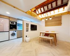 South Korea Seoul Mapo-gu vacation rental compare prices direct by owner 25181413