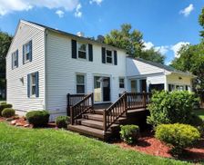 United States New York Lewiston vacation rental compare prices direct by owner 25761477