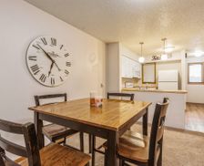 United States Iowa Iowa City vacation rental compare prices direct by owner 25816738