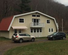 United States New York Lanesville vacation rental compare prices direct by owner 29784128