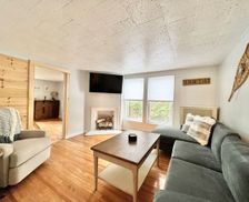 United States New York Saranac Lake vacation rental compare prices direct by owner 25529909
