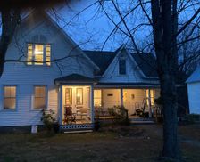 United States Maine Jay vacation rental compare prices direct by owner 25638045