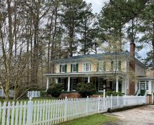 United States Virginia Petersburg vacation rental compare prices direct by owner 25691280