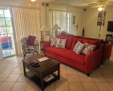 United States Florida Lutz vacation rental compare prices direct by owner 25006874