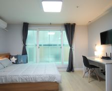 South Korea Seoul Seodaemun-gu vacation rental compare prices direct by owner 25570538