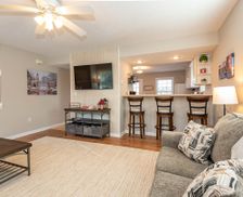 United States Indiana Bloomington vacation rental compare prices direct by owner 25767403