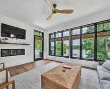 United States Virginia Moneta vacation rental compare prices direct by owner 26081391