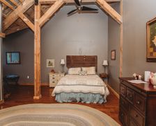 United States Missouri Owensville vacation rental compare prices direct by owner 25613555