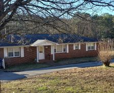 United States Alabama Brownsboro vacation rental compare prices direct by owner 25366016