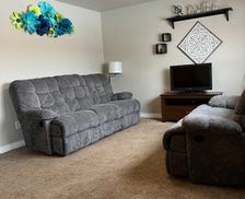 United States Idaho Blackfoot vacation rental compare prices direct by owner 29527984