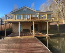 United States South Carolina Landrum vacation rental compare prices direct by owner 25404477
