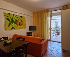 Italy Sicilia Taormina vacation rental compare prices direct by owner 29519267