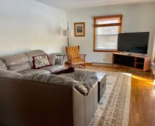 United States Michigan Alden vacation rental compare prices direct by owner 29676591