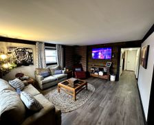 United States Michigan Dearborn Heights vacation rental compare prices direct by owner 27351734