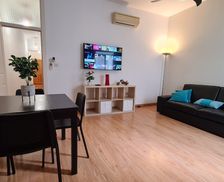 Gibraltar  Gibraltar vacation rental compare prices direct by owner 25413131