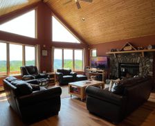 United States New York Adirondack vacation rental compare prices direct by owner 29745740