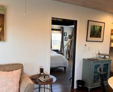 United States New York New Paltz vacation rental compare prices direct by owner 29990545