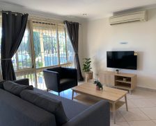 Australia New South Wales Fairfield West vacation rental compare prices direct by owner 25227441