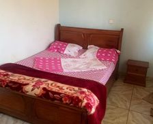 Cameroon Dschang West vacation rental compare prices direct by owner 29786178