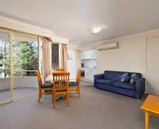 Australia New South Wales Wahroonga vacation rental compare prices direct by owner 26862547