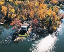 United States New York Holmes vacation rental compare prices direct by owner 32936220