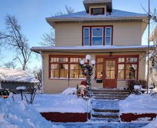 United States South Dakota Pierre vacation rental compare prices direct by owner 28426654