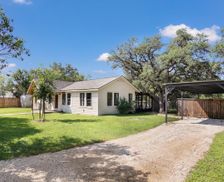 United States Texas Bandera vacation rental compare prices direct by owner 30010119
