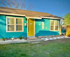United States Texas Aransas Pass vacation rental compare prices direct by owner 28174662