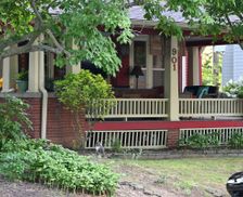 United States Arkansas Fayetteville vacation rental compare prices direct by owner 11730070