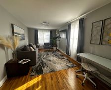 United States New York Queens vacation rental compare prices direct by owner 27851258