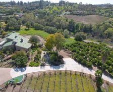 United States California Fallbrook vacation rental compare prices direct by owner 28416269