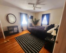 United States New York Elmont vacation rental compare prices direct by owner 27711084