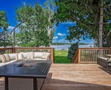 United States Illinois Fox Lake vacation rental compare prices direct by owner 29543158