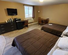 United States Maine Abbot vacation rental compare prices direct by owner 28125415