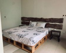 Rwanda Northern Province Ruhengeri vacation rental compare prices direct by owner 27814011