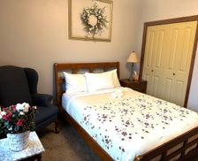 United States Kansas Derby vacation rental compare prices direct by owner 29804141