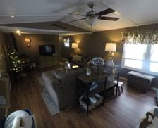 United States New York Watertown vacation rental compare prices direct by owner 27871519