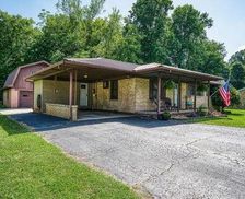 United States Tennessee Sparta vacation rental compare prices direct by owner 28777804