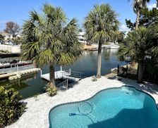 United States Florida Hernando Beach vacation rental compare prices direct by owner 32468203